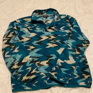 Patterned Patagonia pullover